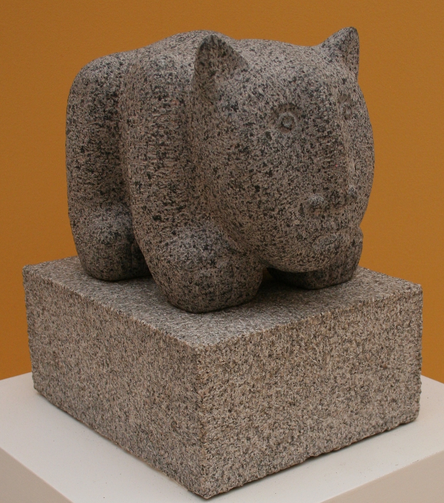 Kat, granit h=30cm